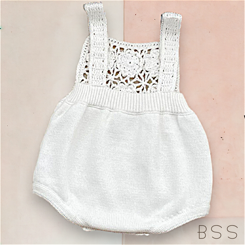Romper Tricot Bordado Floral 3D