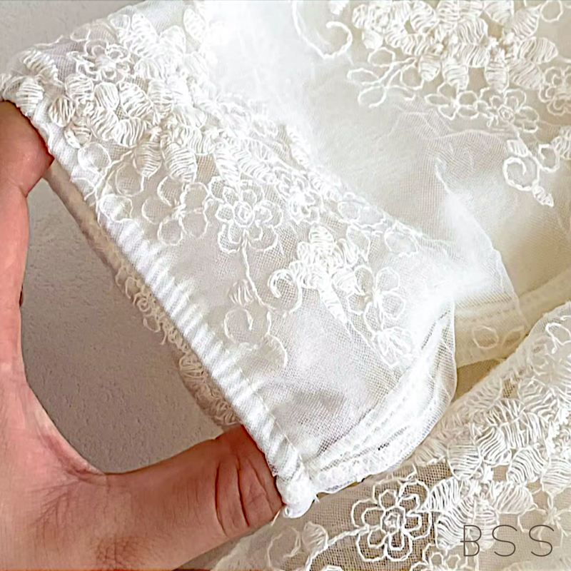 Vestido Infantil Renda e Babados