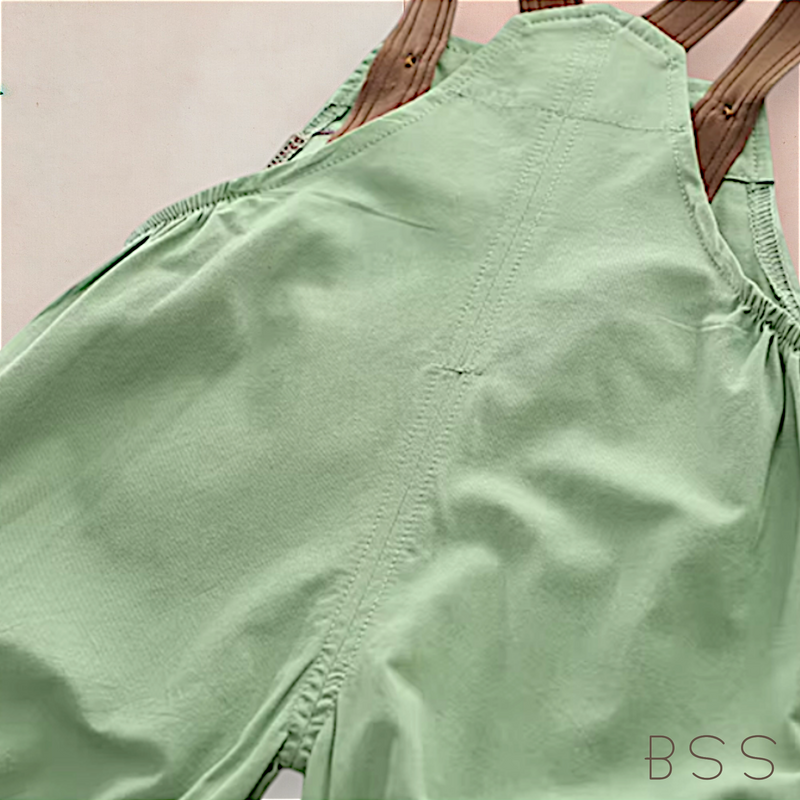 Conjunto infantil Jardineira com Alça e Blusa Olhinhos