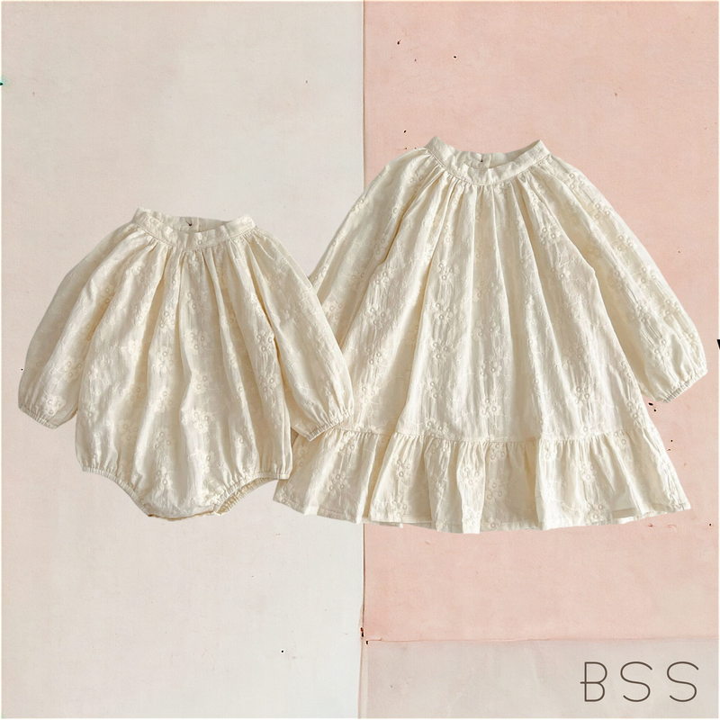 Vestido Infantil Minimalista Rendado