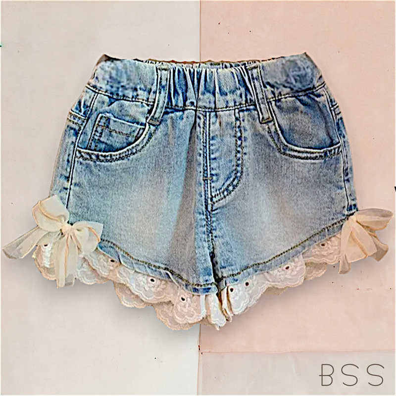 Short Jeans Infantil Verão com Laços e Bico Bordado