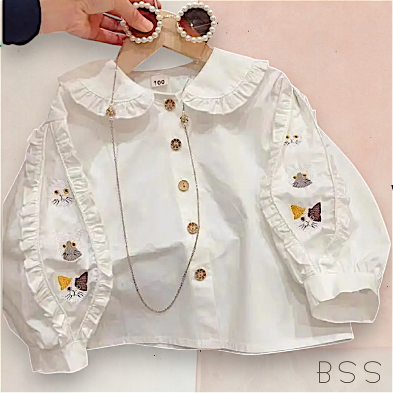 Camisa em Tricoline Bordada Com Babados