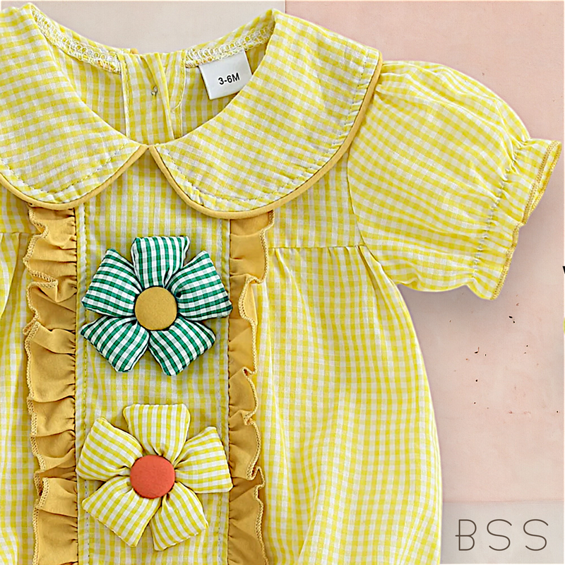 Romper Xadrez Apliques 3D Flores