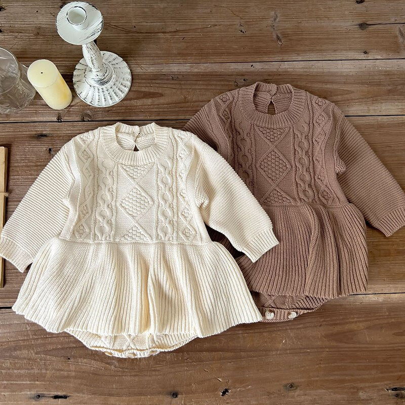 Romper Tricot Inverno com Saia