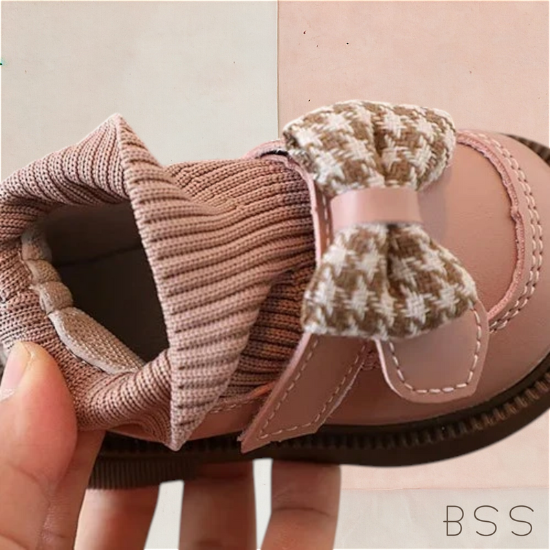 Bota Infantil Inverno com Laço