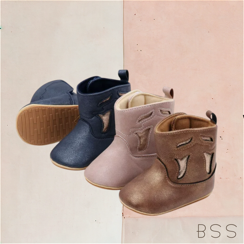 Bota Infantil Bebê Country com Recortes