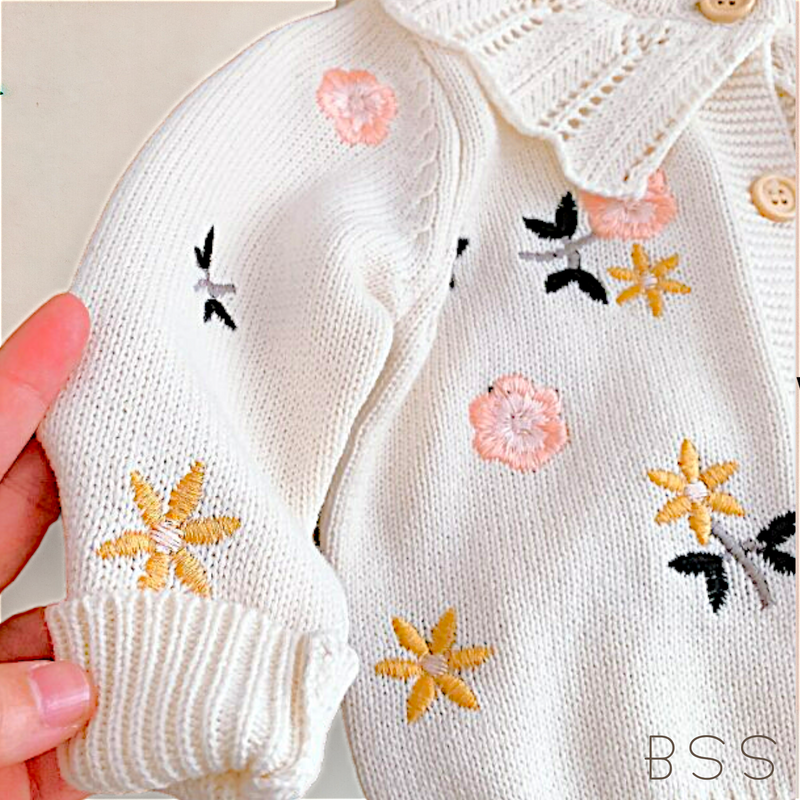 Casaco Infantil Tricot Bordado Floral