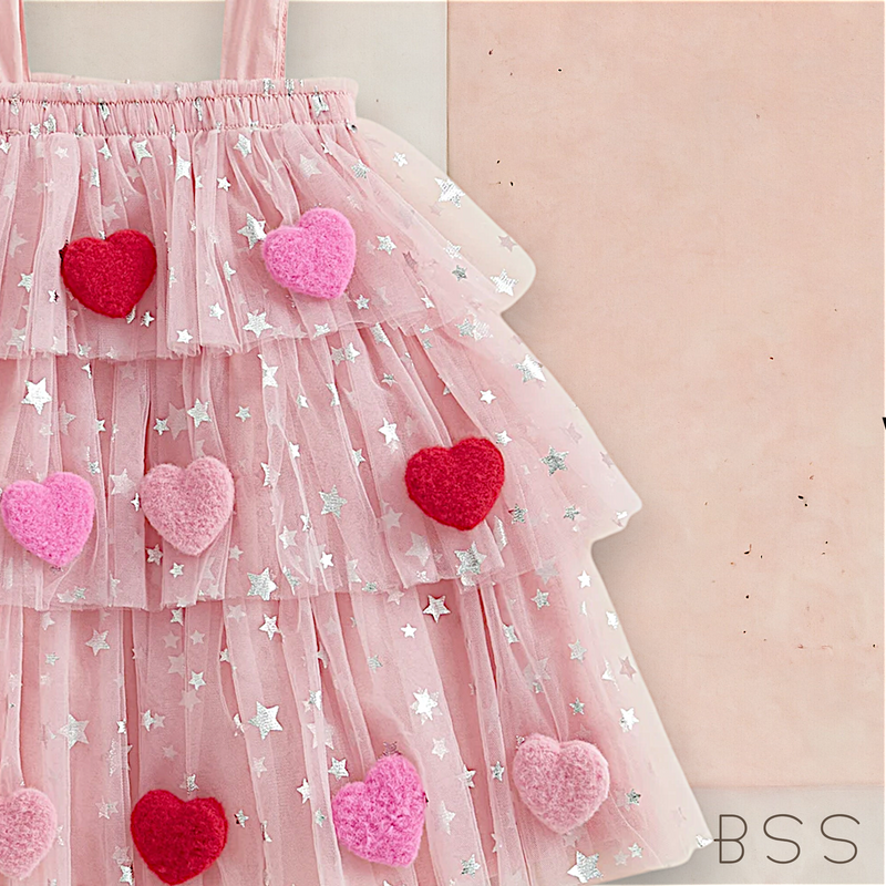 Vestido Infantil Tule com Apliques Coração