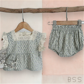 Conjunto Infantil Floral com Bico Bordado