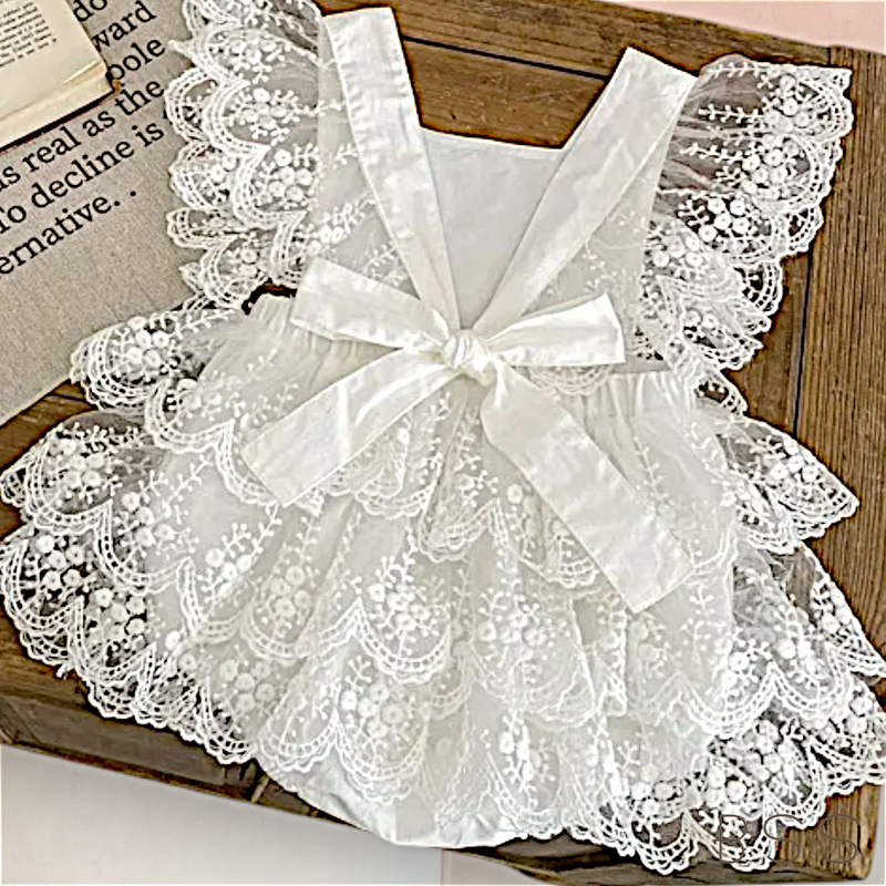 Vestido Infantil Renda Laço e Babados