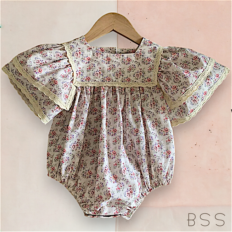 Romper Verão Floral com Manga Dupla