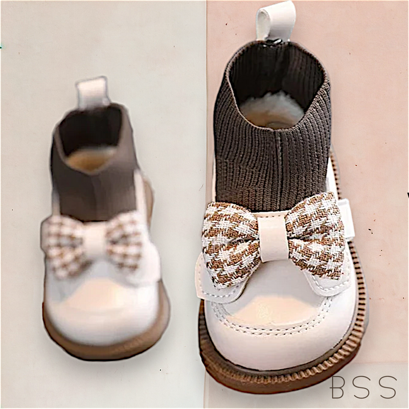 Bota Infantil Inverno com Laço