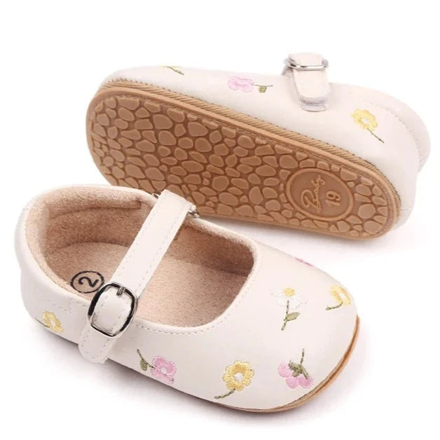 Sapatilha Infantil Bebê Bordada Flores
