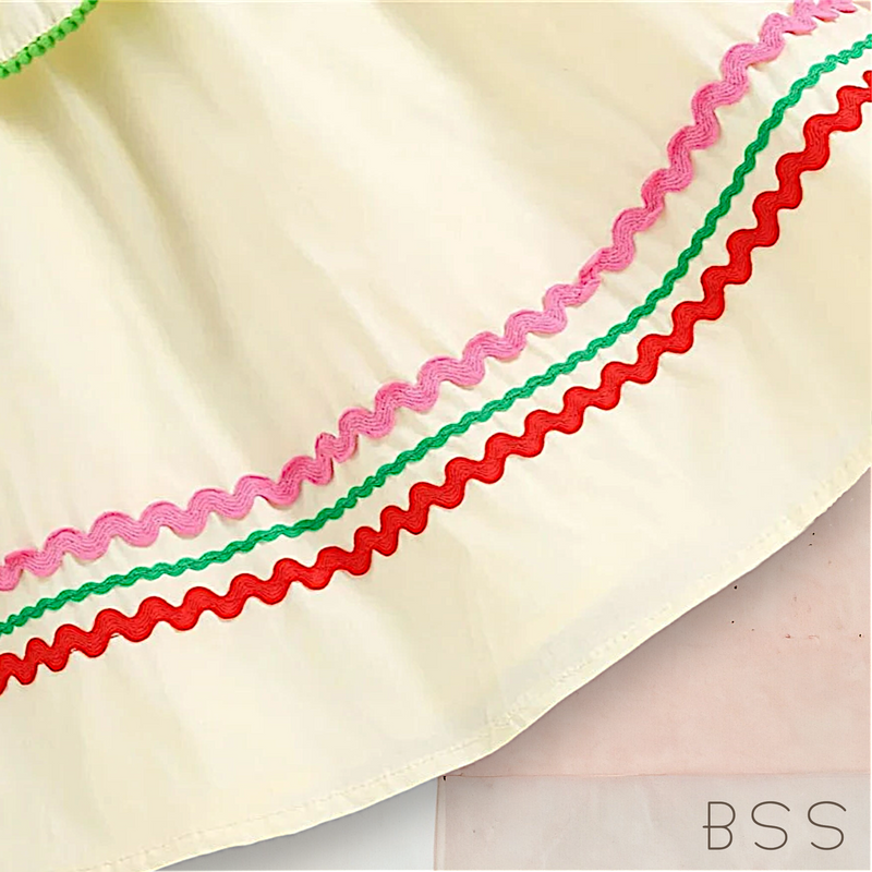 Vestido Infantil Verão Bordado Corações