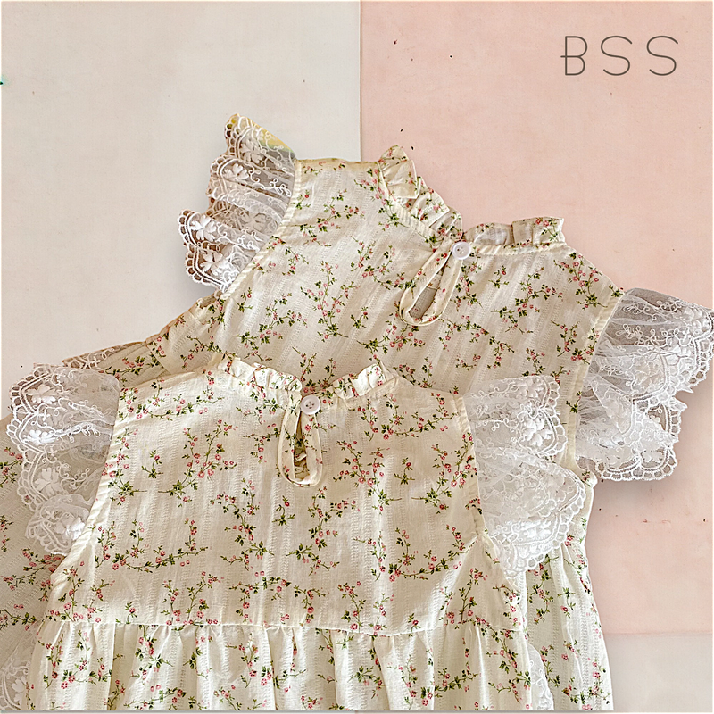 Vestido Infantil Rendado Floral Verão
