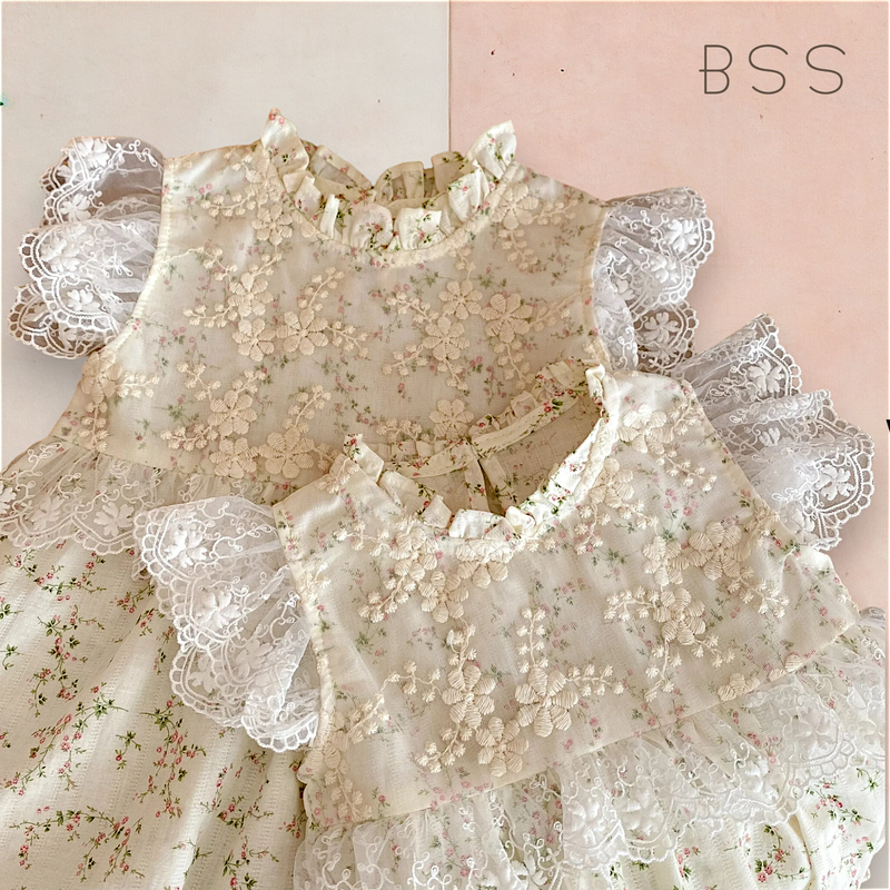 Vestido Infantil Rendado Floral Verão