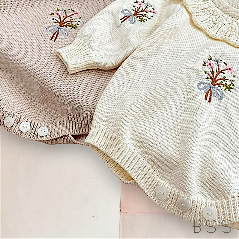 Romper Tricot Bordado Floral Ayla